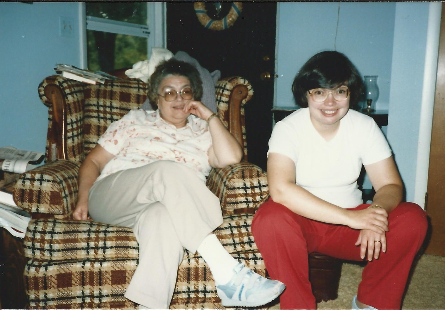 Marilyn and her mother Ruth Munsell
at our house, October 1986