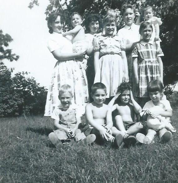 Munsell cousins