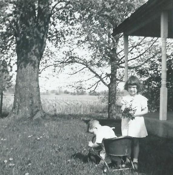 Marilyn Munsell and John Munsell