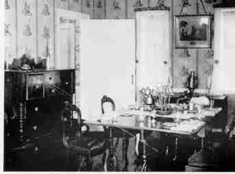 Dining room in old brick tavern under Davenport management